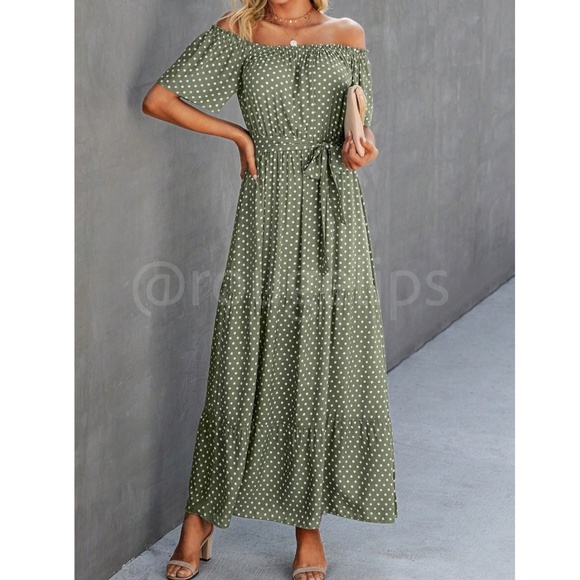 Off Shoulder Green Polka Dot Maxi Dress Flared, Flounce, Long, Belted - Picture 3 of 7